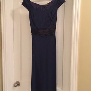 Adrianna papel cocktail dress